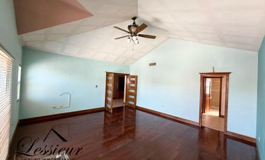 SE VENDE HERMOSA CASA UBICADA EN CERRADA ARBOLEDA