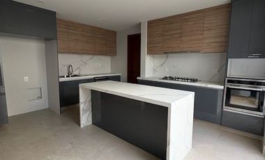 ESTRENA CASA RENTANDO TOTALMENTE REMODELADA
