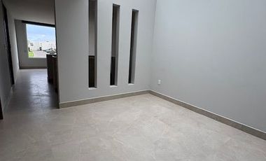 ESTRENA CASA RENTANDO TOTALMENTE REMODELADA