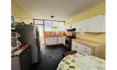 Bajo De Precio!! 🏡Casa En San Borja 378 M2 Límite Con San Isidro - Para Remodelar O Construir