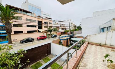 Bajo De Precio!! 🏡Casa En San Borja 378 M2 Límite Con San Isidro - Para Remodelar O Construir