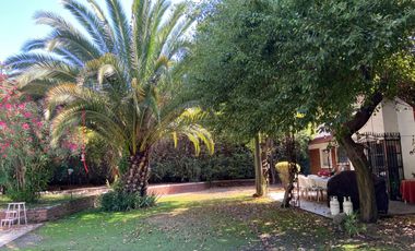 Se arrienda hermosa casa