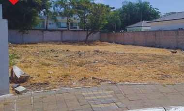 Terreno en venta en Samborondón km 2.5