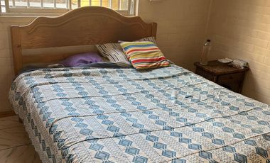 Oportuniodad ! Vendo casa en Los Alemendros I, Calera de Tango.