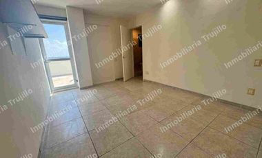 Rentó departamento frente al mar