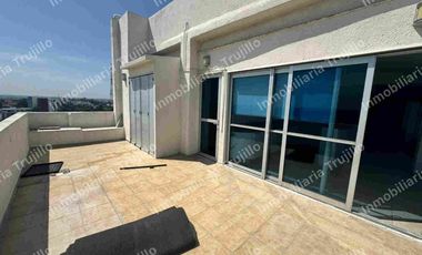 Rentó departamento frente al mar