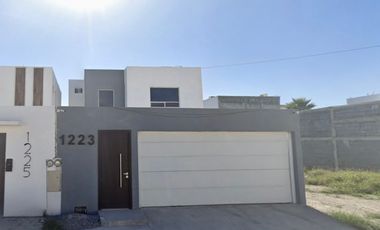 BELLA CASA EN MONCLAVA COAHUILA