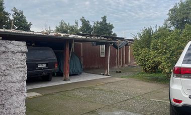 Casa grande con gransitio en Lo Herrera, San Bernardo