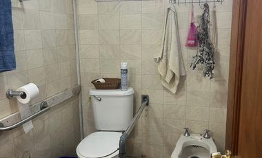 Casa grande con gransitio en Lo Herrera, San Bernardo