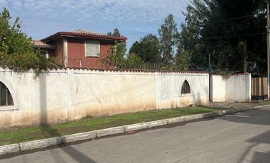 Casa grande con gransitio en Lo Herrera, San Bernardo