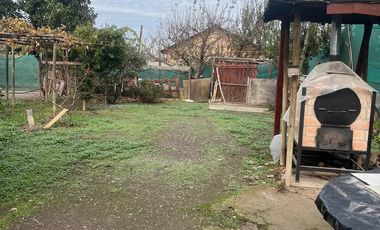 Casa grande con gransitio en Lo Herrera, San Bernardo