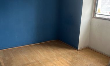 Vendo casa grande en Macul a pasos de la municipalidad