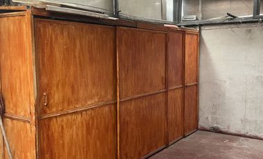 Vendo casa grande en Macul a pasos de la municipalidad