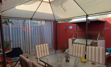 Vendo Casa En Talca V 1669-C-200-GR-08.25