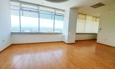 CONSULTORIO EN VENTA EN TEC100 EN EL CENTRO