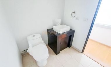 CONSULTORIO EN VENTA EN TEC100 EN EL CENTRO