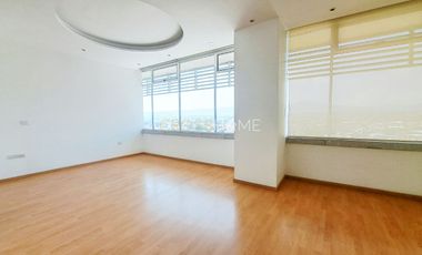 CONSULTORIO EN VENTA EN TEC100 EN EL CENTRO