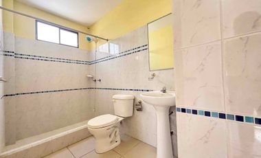 CASA EN VENTA EN EXCLUSIVA URBANIZACIÓN VOLARE.