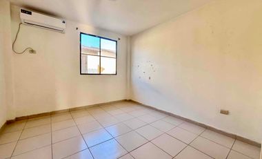 CASA EN VENTA EN EXCLUSIVA URBANIZACIÓN VOLARE.