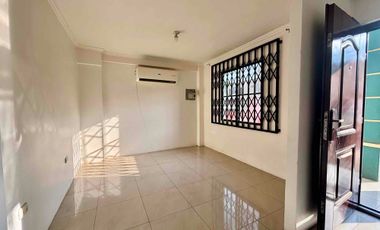 CASA EN VENTA EN EXCLUSIVA URBANIZACIÓN VOLARE.