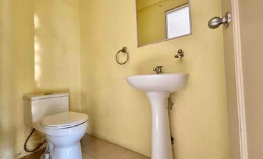 CASA EN VENTA EN EXCLUSIVA URBANIZACIÓN VOLARE.