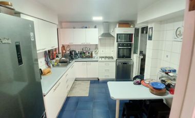 Casa Peñalolen 5 Dorm 3 Baños, piscina, Jumbo