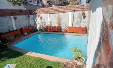 Casa Peñalolen 5 Dorm 3 Baños, piscina, Jumbo