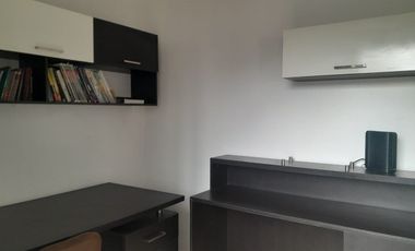 VENTA DE AMPLIA CASA + DEPARTAMENTO CON PISCINA – URBANIZACIÓN LAS RIBERAS, SAMBORONDÓN.