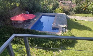 Casa Moderna En El Arrayán Con Maravillosa Vista Y Jardín.