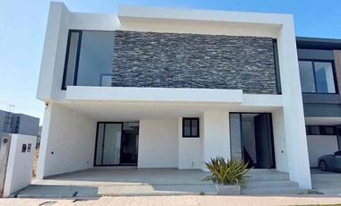 Casa en venta Fracc Residencial Puerta de Hierro