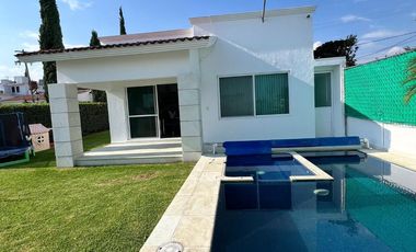 CASA EN RENTA O VENTA EN UN NIVEL