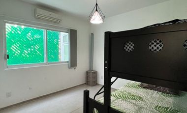 CASA EN RENTA O VENTA EN UN NIVEL