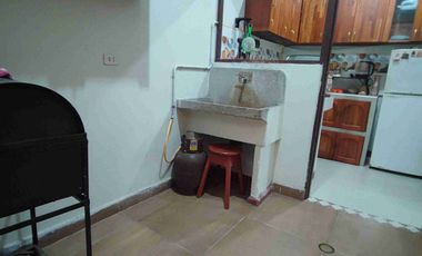 Alquilo Casa 03 habitaciones en Urbanización Juan Pablo II, IQUITOS, Perú