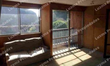 Vendo amplia casa comercial en Las Condes.