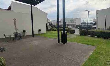 FRACCIONAMIENTO EN ZONA RESIDENCIAL EXCLUSIVA CON RAPIDO ACCESO A VIAS PRINCIPALES, MUY CERCA DE AREA COMERCIAL, BANCOS, COLEGIOS Y SALIDA RAPIDA A CDMX