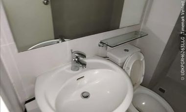 AZURE09XXP: For Rent Fully Furnished 1BR with Balcony in Azure Urban Resort