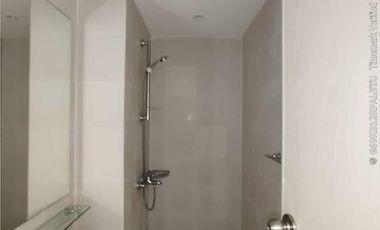 AZURE09XXP: For Rent Fully Furnished 1BR with Balcony in Azure Urban Resort