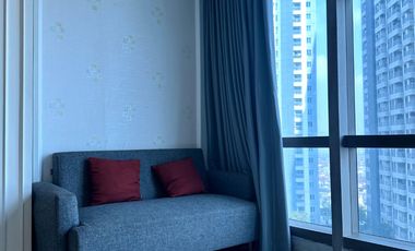 DISEWAKAN APARTEMEN PRIVATE LIFT LARIZ MANSION SURABAYA 3BR FULL FURNISHED