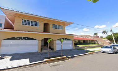 VENTA DE CASA EN VERACRUZ BOCA DEL RIO FRACCIONAMIENTO COSTA DE ORO DEL MAR
