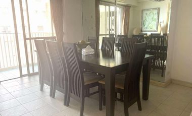 Three Bedrooms Beach Condo in Movinpick Resort & Towers