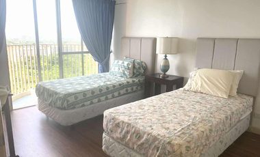 Three Bedrooms Beach Condo in Movinpick Resort & Towers