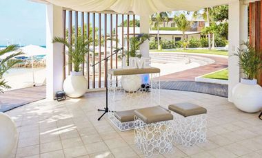 Three Bedrooms Beach Condo in Movinpick Resort & Towers