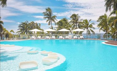 Three Bedrooms Beach Condo in Movinpick Resort & Towers