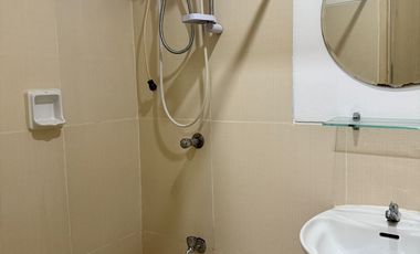 Affordable 1BR condo unit for sale in Field Residences Sucat Paranaque back of SM Sucat