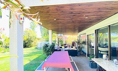 VENTA CASA MEDITERRANEA CHAMISERO 2 PISOS 3D + 3B + SERVICIOS + TERRAZA + LOGIA, COLEGIOS DUNALASTAIR - LINCON - ALIANZA FRANCESA