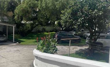 TERRENO EN AVENIDA PRINCIPAL