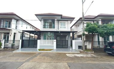 บ้านแฝดลำลูกกา ถนนไสวประชาราษฎร์ ลำลูกกาคลองสี่ ปทุมธานี เขตติดต่อ กรุงเทพ ถนนกว้างมาก ม.เอสวิวล์ เนื้อที่ 38.5 ตรว นัดชมบ้านโทรเลย 081440----