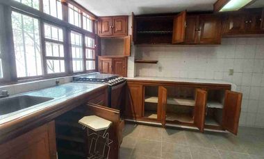 Hermosa casa en RENTA