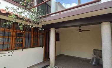Hermosa casa en RENTA