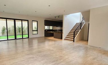 𝐁𝐫𝐚𝐧𝐝 𝐍𝐞𝐰 𝐒𝐢𝐧𝐠𝐥𝐞-𝐃𝐞𝐭𝐚𝐜𝐡𝐞𝐝 𝐇𝐨𝐮𝐬𝐞 𝐅𝐨𝐫 𝐒𝐚𝐥𝐞